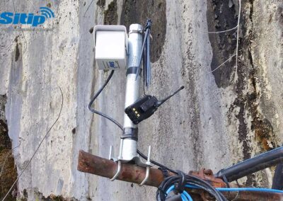 Antenna WiFi installata fuori la cava di Marini Marmi a Castro (Bergamo) | SITIP TELECOMUNICAZIONI