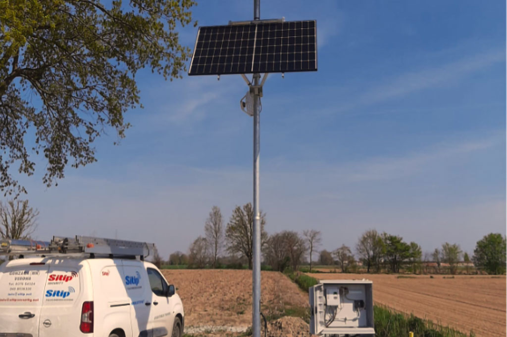 Stazione di Energia con Pannelli Solari | SITIP TELECOMUNICAZIONI